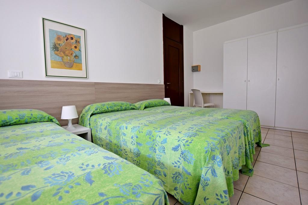Condominio Luna 1 Lignano Sabbiadoro Exterior photo
